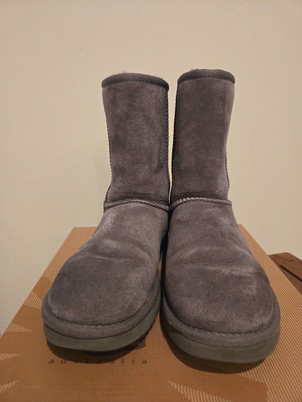Ugg Classic Short Boot